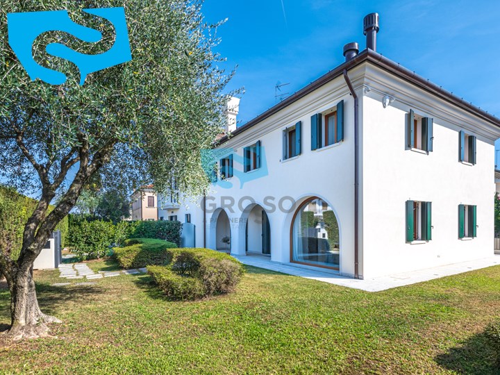 Bifamiliare/Schiere a Silea