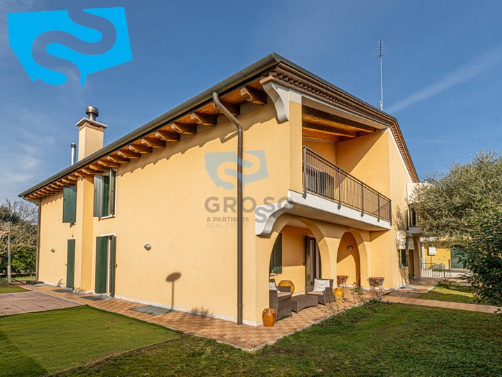 Bifamiliare/Trifamiliare a Ponzano Veneto
